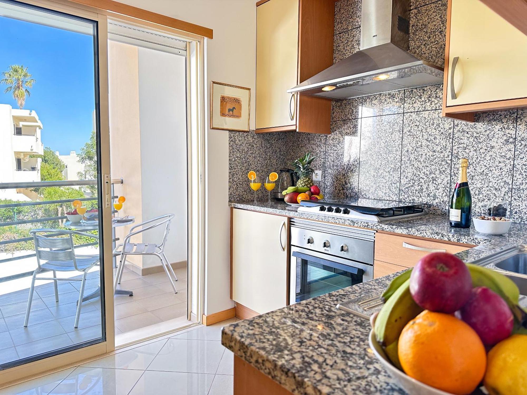 Modern Ocean, Garden & Pool View Condo By Becherish Albufeira Exterior foto