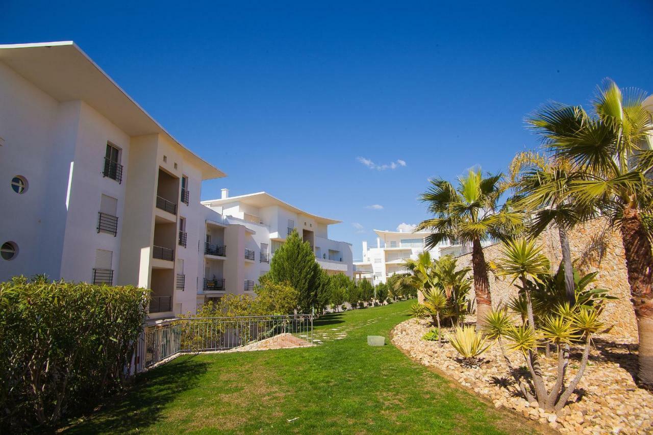 Modern Ocean, Garden & Pool View Condo By Becherish Albufeira Exterior foto